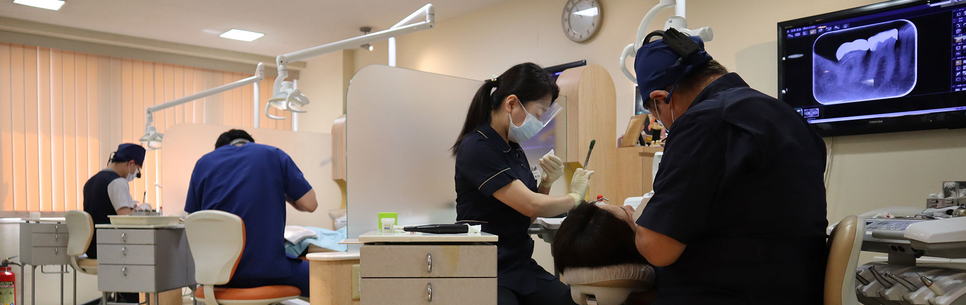東上野歯科エントランス